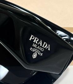 Picture of Prada Sunglasses _SKUfw56609701fw